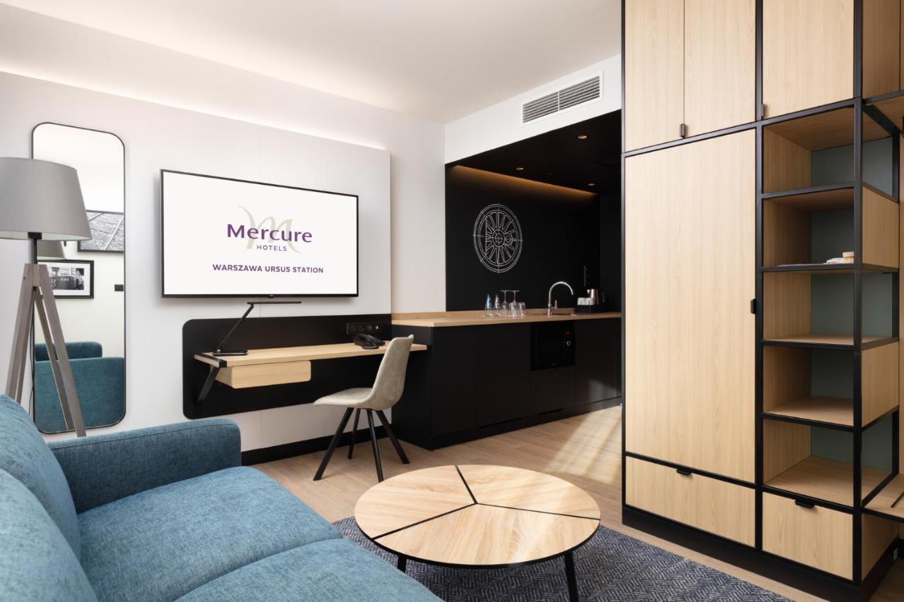 Mercure Warszawa Ursus Station Bagian luar foto