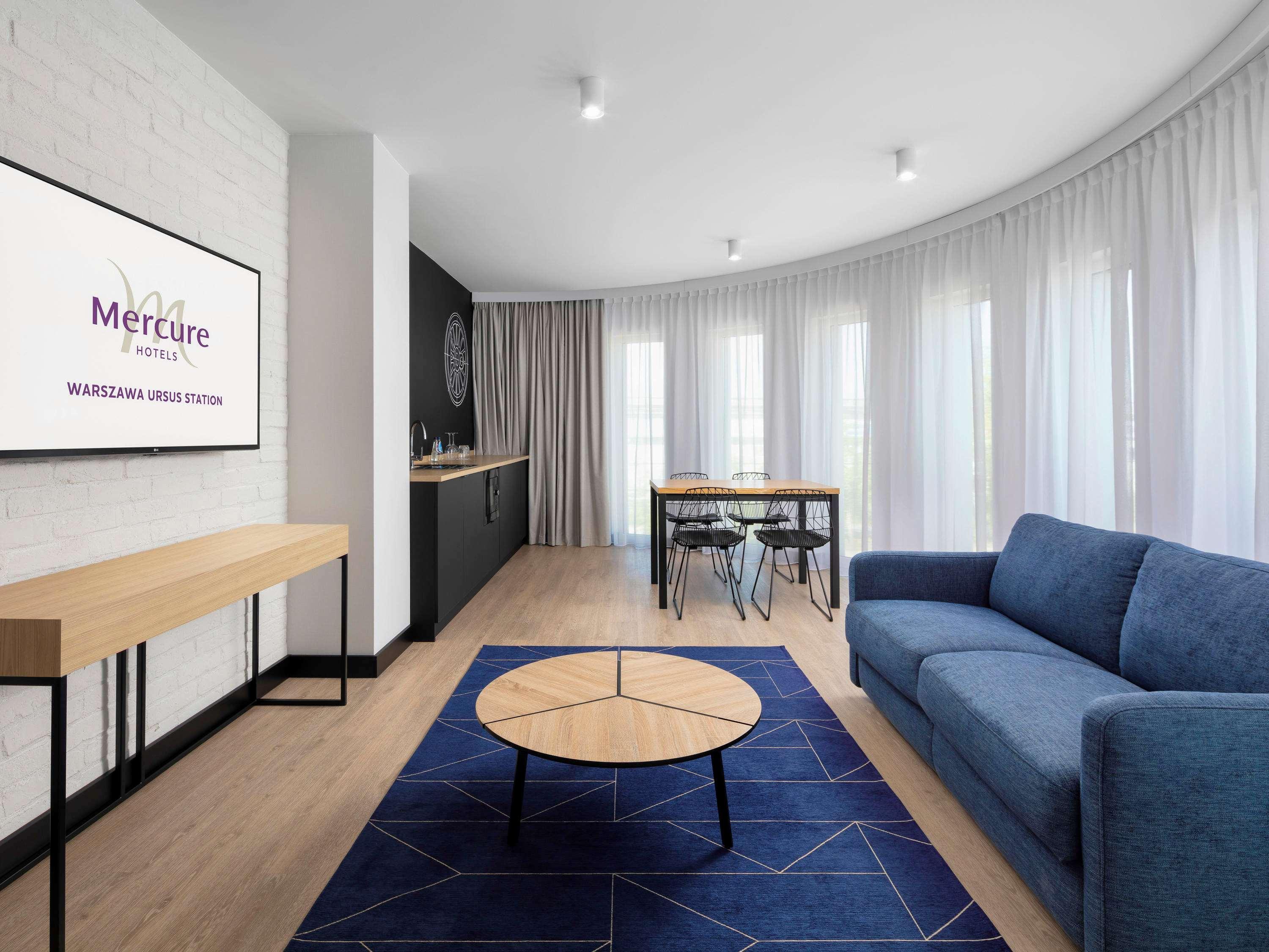 Mercure Warszawa Ursus Station Bagian luar foto