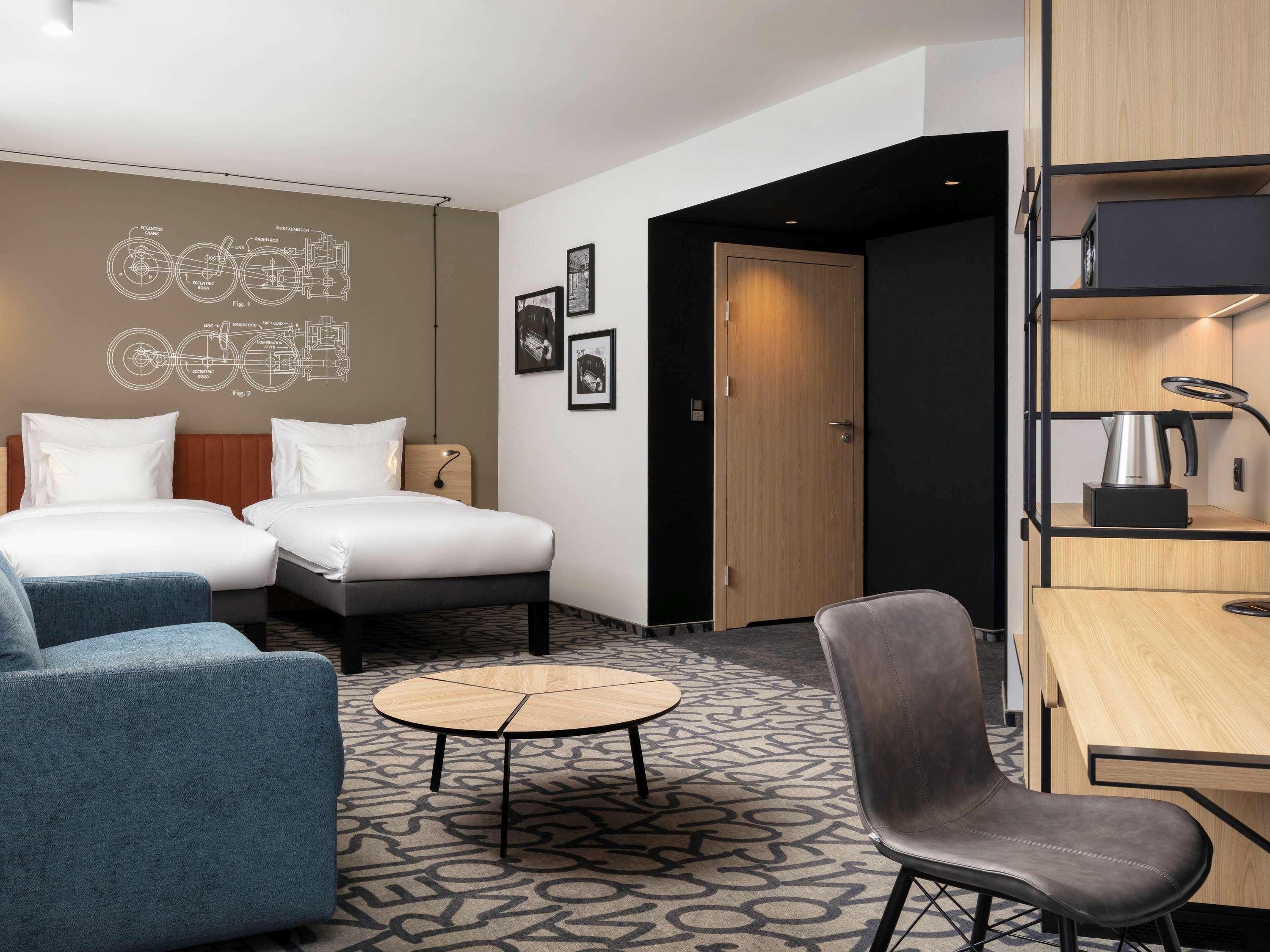Mercure Warszawa Ursus Station Bagian luar foto