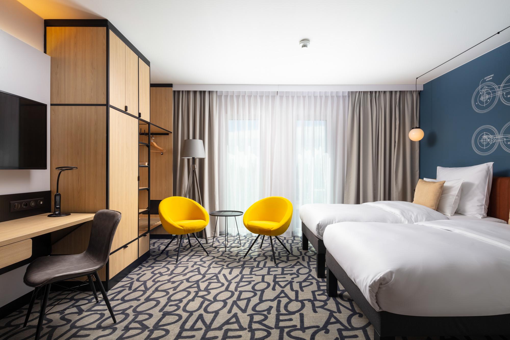 Mercure Warszawa Ursus Station Bagian luar foto