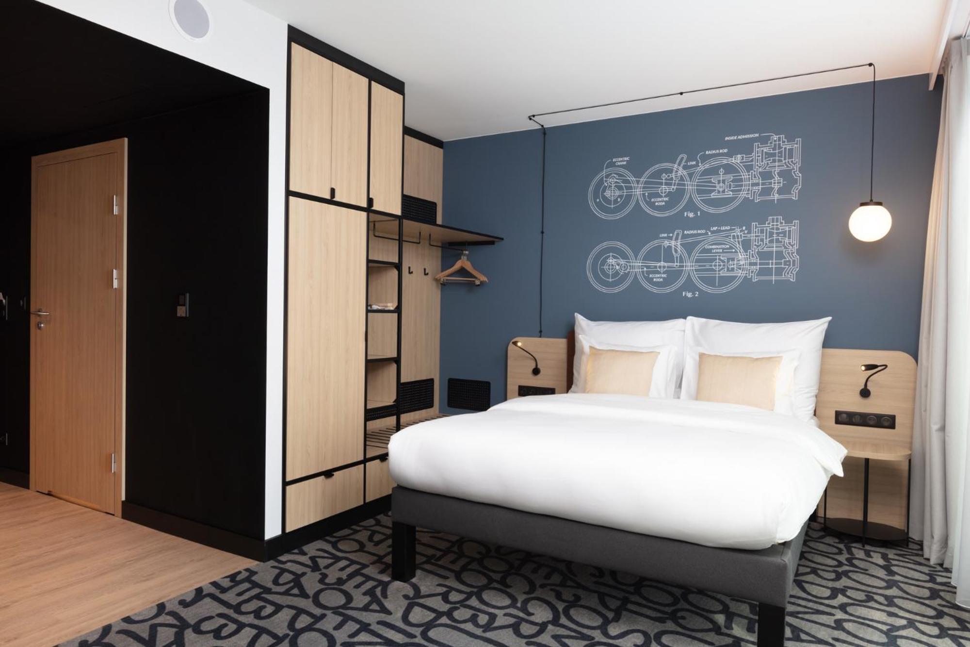 Mercure Warszawa Ursus Station Bagian luar foto